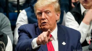 صحيفة: الاستخبارات الأمريكية ترى أن إيران متشككة في جدوى الدبلوماسية في الوقت الراهن