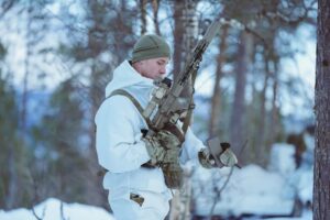 المعسكر القطبي: قوات بريطانية نخبوية تتدرّب في أقصى الشمال استعدادًا لمواجهة محتملة مع روسيا