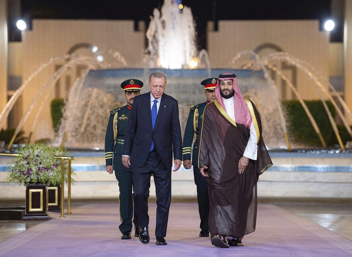 كيف تحولت العلاقات التركية السعودية من الصدام إلى التحالف الدفاعي؟